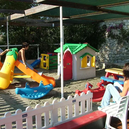 Hotel Marina 2