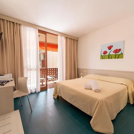 Hotel Marina 2